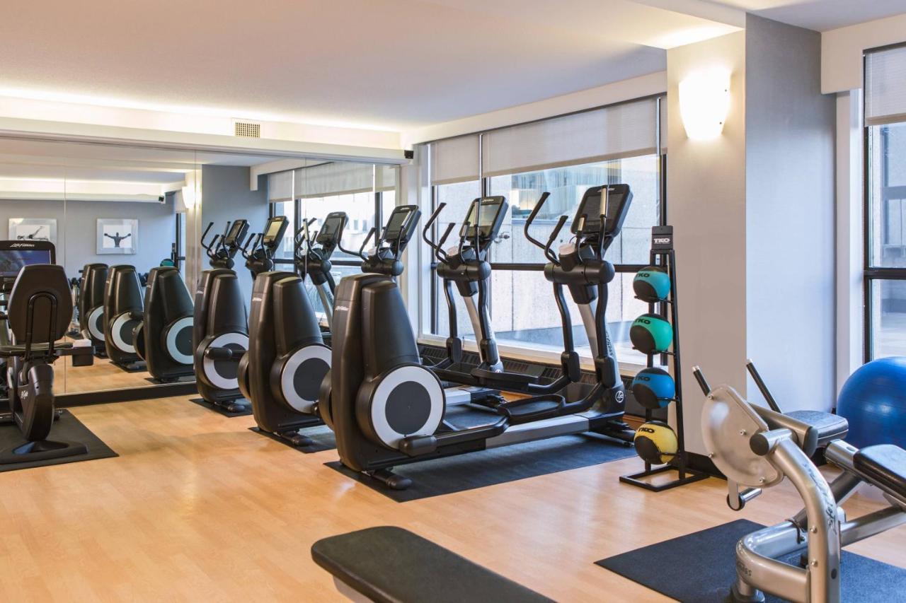 Calgary Marriott Downtown Hotel Bagian luar foto