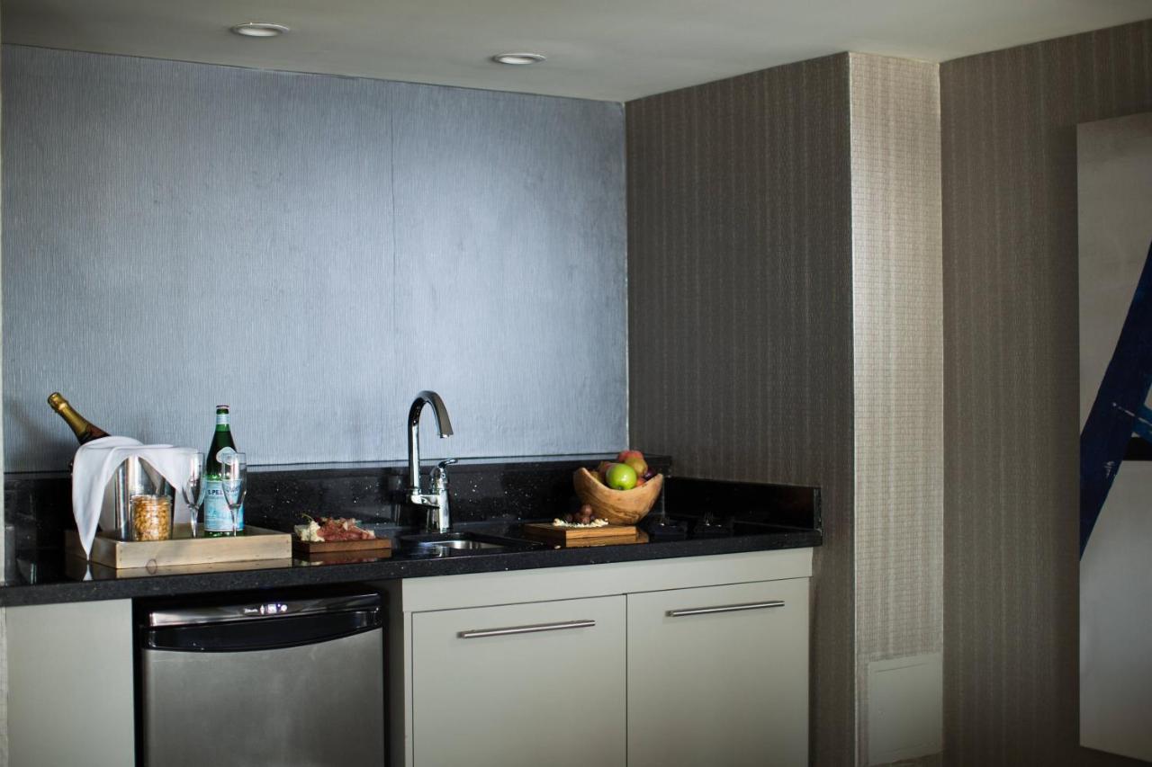 Calgary Marriott Downtown Hotel Bagian luar foto